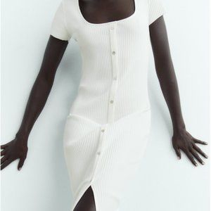 White ribbed dress with buttons from zara